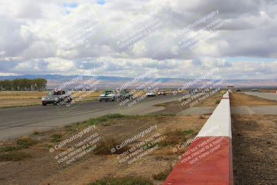 media/Sep-30-2023-24 Hours of Lemons (Sat) [[2c7df1e0b8]]/Track Photos/115pm (Front Straight)/